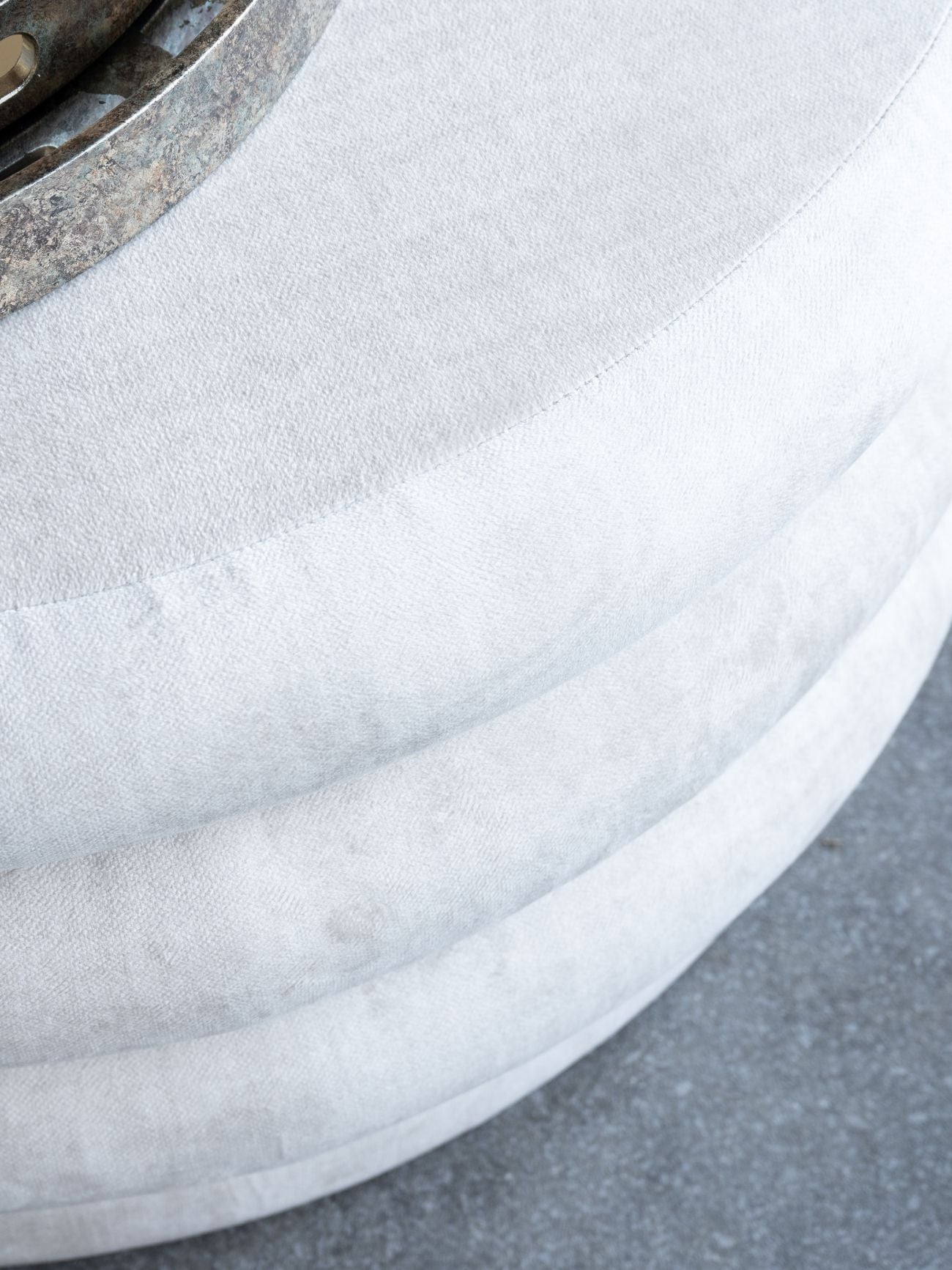 Lunaro Upholstered Storage Stool – Cream