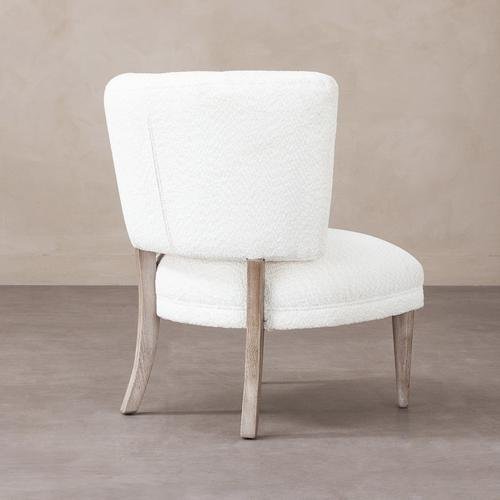 Versa Armchair