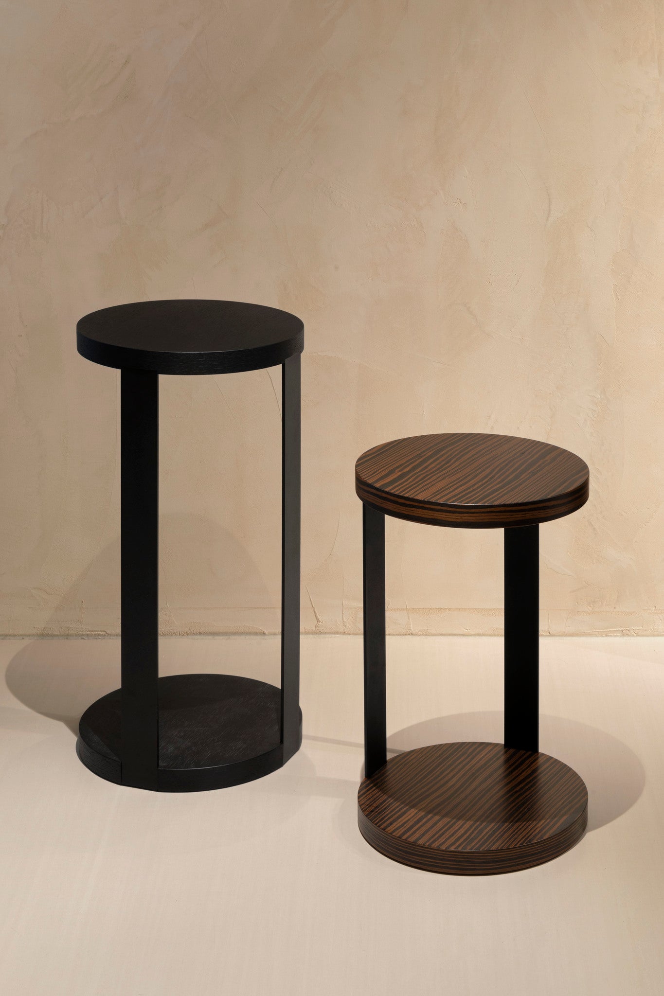 GENOA SIDE TABLE M