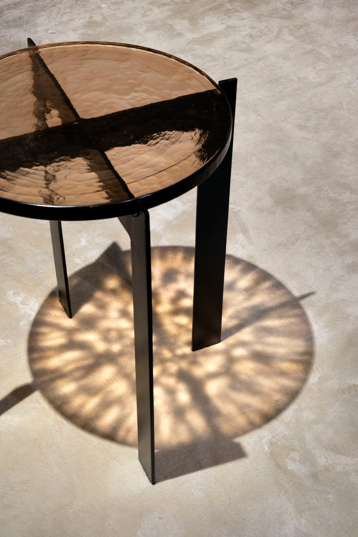 ADOR SIDE TABLE